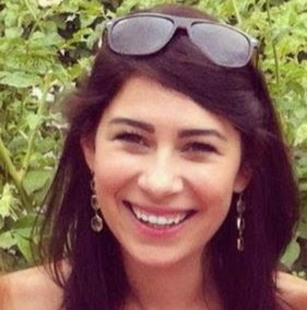 Meet your Posher, Maria